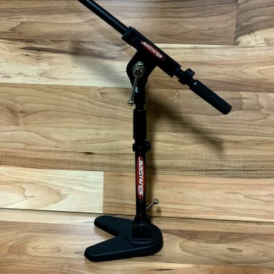 Ultimate Support JS-KD55 JamStand Kick Drum/Guitar Mic or Table Top Stand image 4