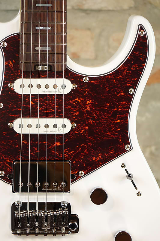YAMAHA PACP12 SWH - Pacifica Professional Rosewood - Made in