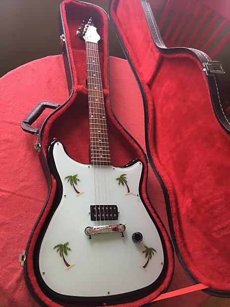 Epiphone coronet case on sale