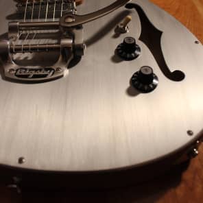 Gronlund Guitars Aluminum Top Custom Single Cutaway. Handcrafted. Bigsby B5. Seymour Duncan Pickups. image 3