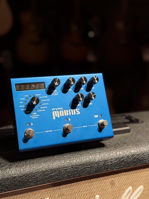 Strymon Mobius