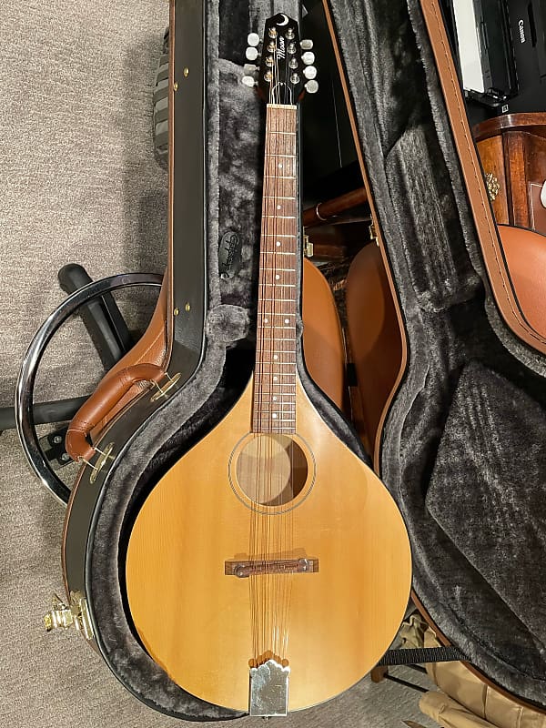 Moon Octave mandolin Bouzouki 2000's Natural Celtic Magic Reverb