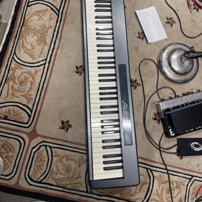 Alesis Q88 MKII 88-Key USB MIDI Keyboard Controller 2021 - Present - Black