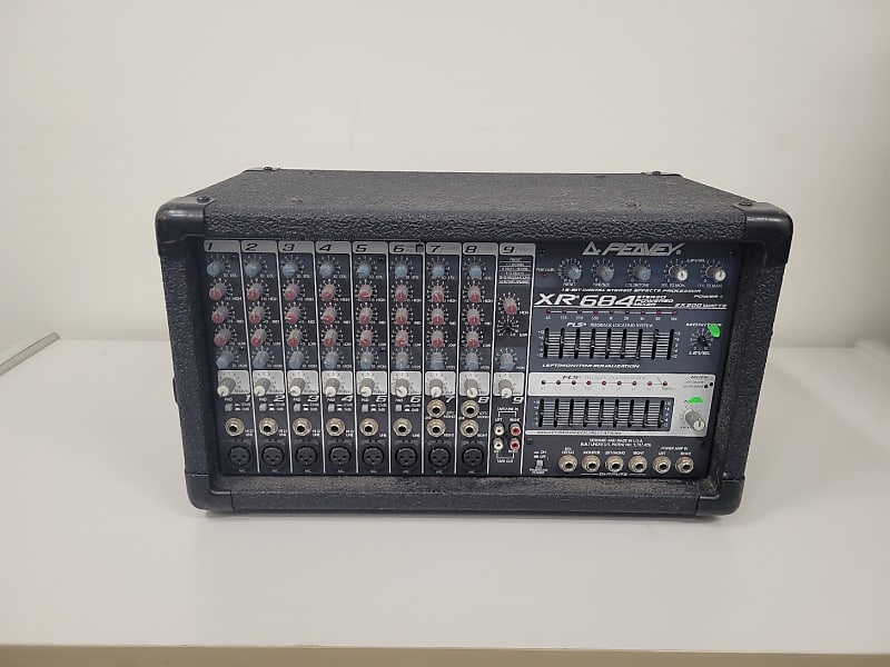 Peavey XR 684 1985 Black Reverb