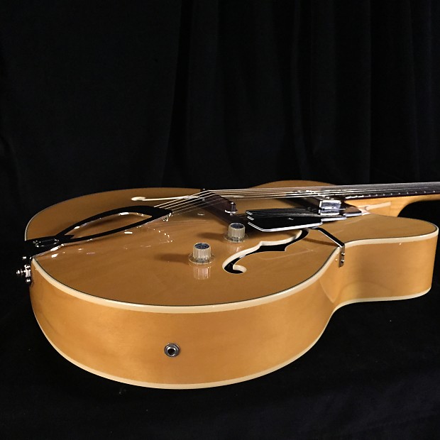 Guild DeArmond X-135 Archtop Hollow Body Electric Jazz Box