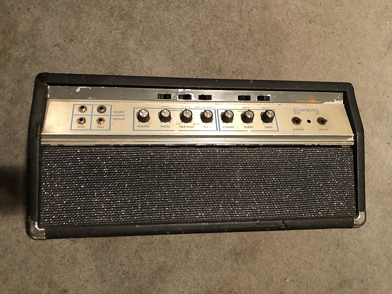 Ampeg SVT 