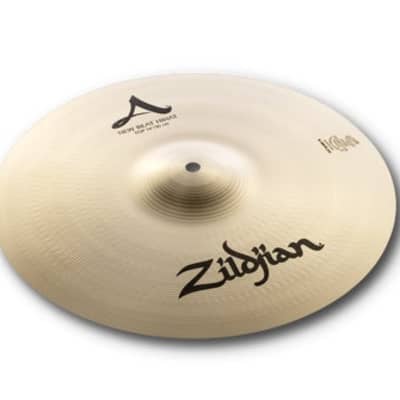 Zildjian 14" A Zildjian New Beat Hi-Hat Cymbal (Top) A0134 642388103104 image 1