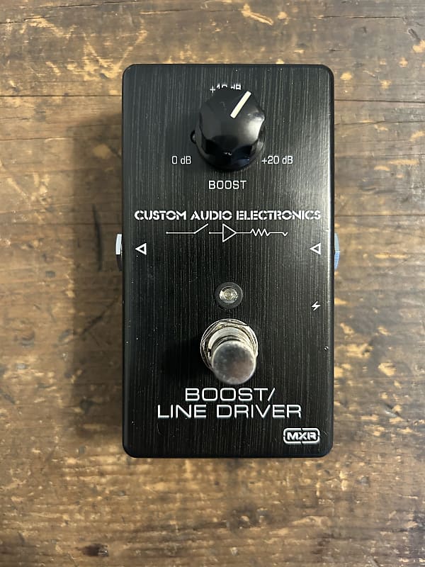 MXR MC401 - Custom Audio Electronics Boost Pedal | Long