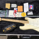Fender Strat Plus with Maple Fretboard 1989 White