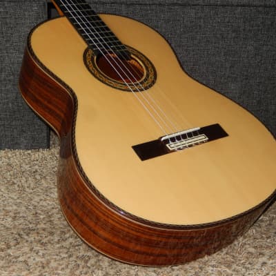LEGENDARY "EL VITO" PROFESSIONAL JS - LUTHIER MADE - WORLD CLASS - CLASSICAL GRAND CONCERT GUITAR - SPRUCE/LATIN AMERICA ROSEWOOD image 3
