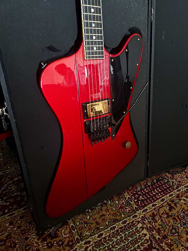 ESP Phoenix Custom - Lawsuit Headstock - 1987 - Candy Apple
