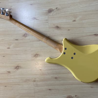 Yamaha SBV-500 Yellow with Gig Bag | Reverb