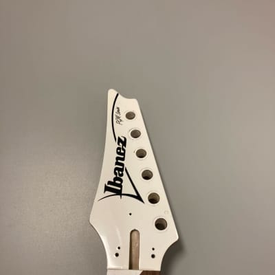 Ibanez PGM30 - Replacement Neck - White Paul Gilbert Signature Model image 4