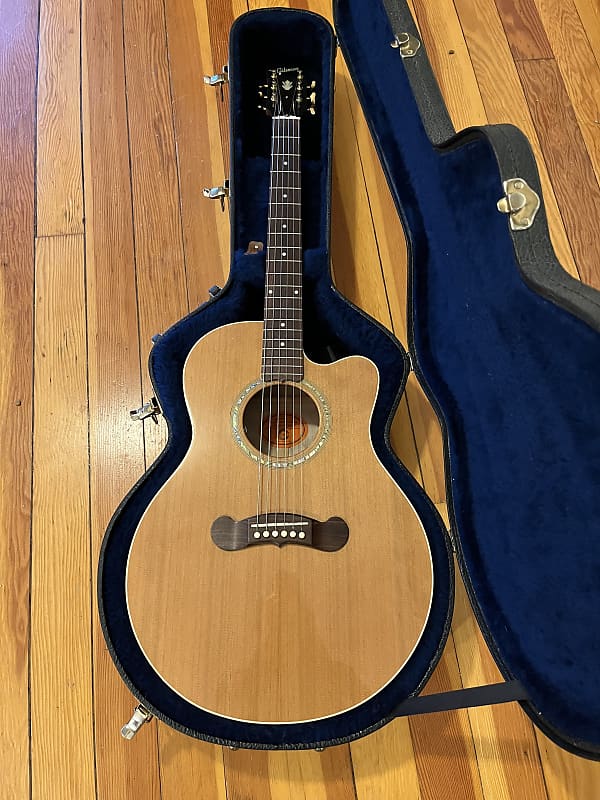 熱販売 Gibson Reverb | 2004 Masterbuilt Cascade, LC-1 ギター
