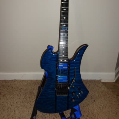 B.C. Rich Mockingbird ST 2012 Quilted Trans Blue with Alumitone