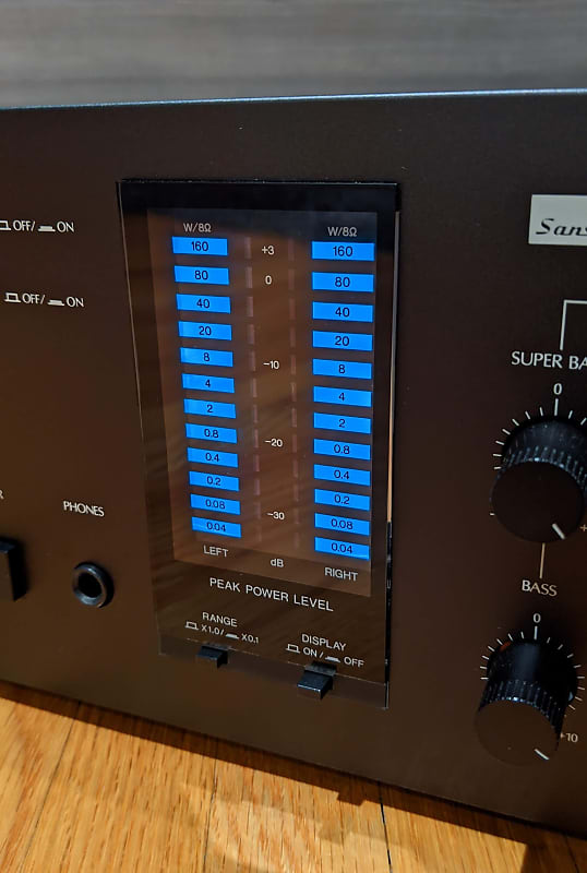 Sansui（サンスイ） AU-D7 Sansui AU-D7 Integrated Amplifier Silver 220V Vintage Amp