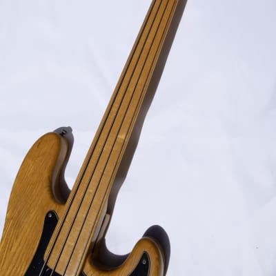 Fender Precision Bass Fretless with Maple Fingerboard 1973 - Natural image 5