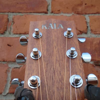 Kala KA-GTR -OM- SEB  Mini Guitar image 4