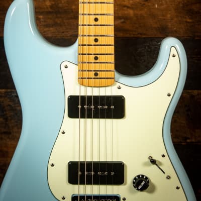 Fender Noventa Stratocaster in Daphne Blue image 3