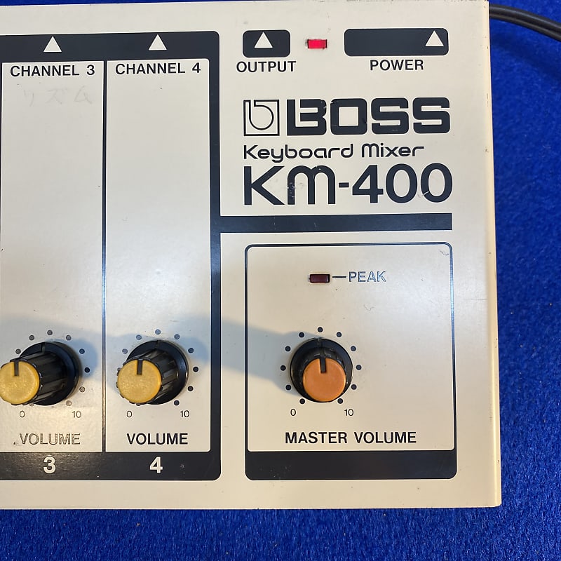 Boss KM-400 Keyboard Mixer ミキサー Boss KM-400 Keyboard Mixer ミキサー Boss Keyboard Mixer KM