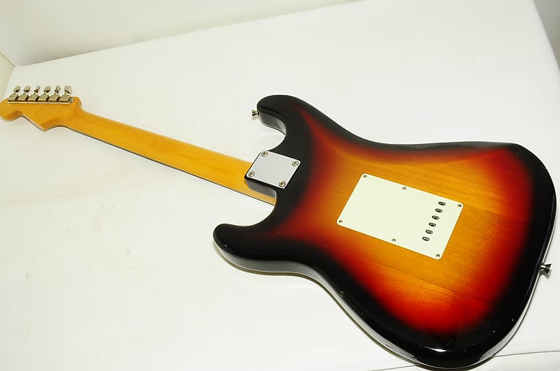 バター　6/12まで　Fender Japan JDシリアル2015 フェンダージャパン(FENDER JAPAN)|JVシリアル！・・ですが
