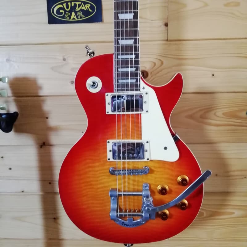 Cool Z Les Paul style 2000-2012 Cherry Sunburst Wavy Flame Maple Top. |  Reverb Czechia