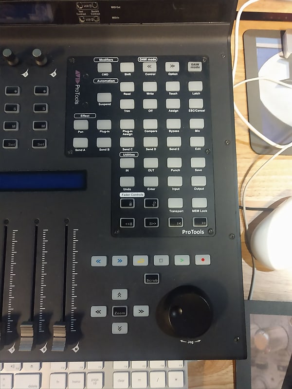 Icon QCon Pro X DAW Controller 2010s and a Icon QCon Pro XS Icon QCon Pro X DAW Controller 2010s and a Icon QCon Pro XS