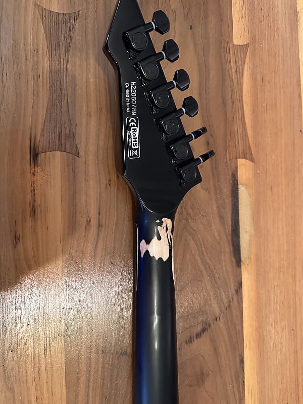 STRANGER THINGS EDDIE'S GUITAR - MINI B.C. RICH GUITAR