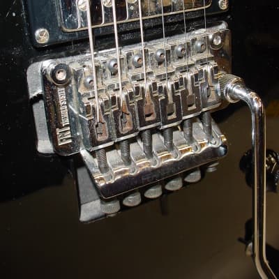 Agile AL-2000 Electric Guitar with Fernandes FRT Locking Tremolo System Gloss Black image 4