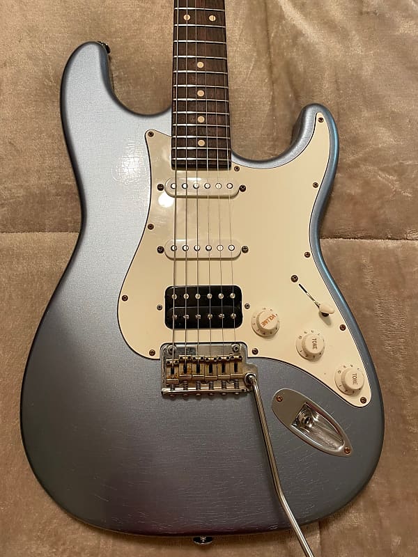 Suhr Classic S Ice Blue Metallic-