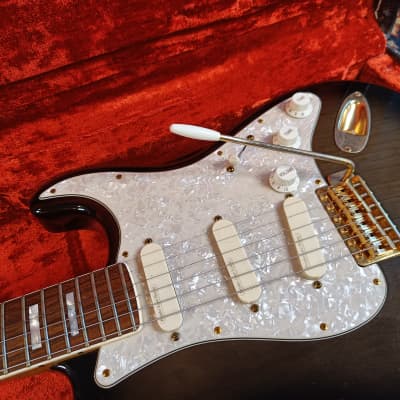 Fender Limited Edition The Ventures Stratocaster MIJ 1996 Midnight Black Transparent 50th anniversary image 7