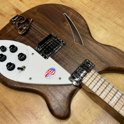 Rickenbacker 360/12W 12-string Electric Guitar Walnut (Natural Brown) image 6