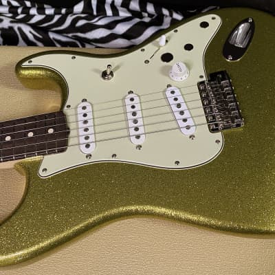 UNPLAYED! 2023 Fender Custom Shop Dick Dale Stratocaster - NOS - Chartreuse Sparkle - 7.9 lbs Authorized Dealer! SAVE BIG! - G01790 image 6