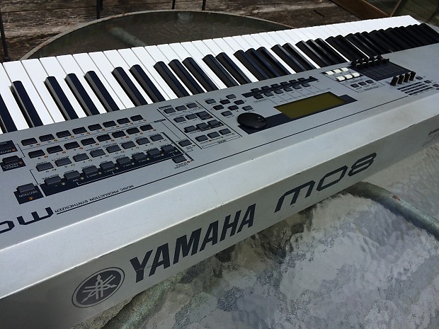 Yamaha MO8 Reverb