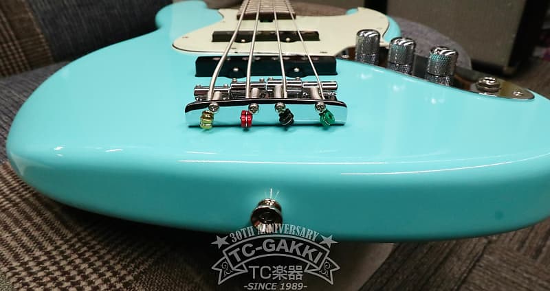 ミュージシャン Moon JB-4C JB-4 CLASSIC | BASS | MOON GUITARS - 国産のオーダーメイド