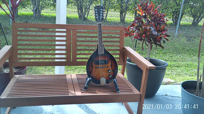 Gibson EM-150 Electric Mandolin 1968 - Sunburst image 1