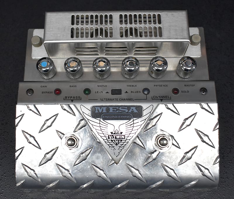 Mesa Boogie V-Twin Tube Preamp Pedal | Reverb Canada