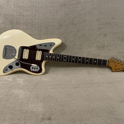 2012 Fender Classic Player Jaguar Special HH - Olympic White w