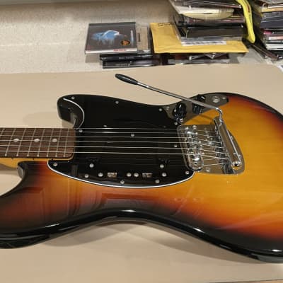 Fender MG-69 Mustang Reissue MIJ image 2