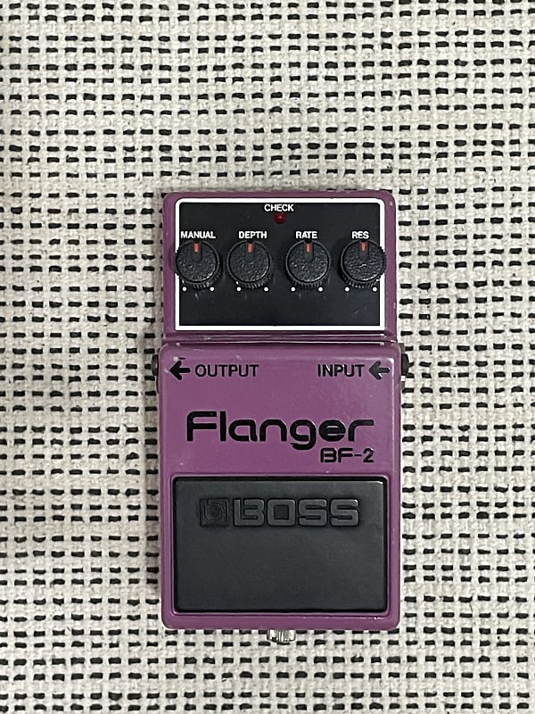 Boss BF-2 Flanger (1981 Silver Screw Black Label)