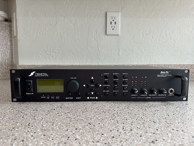 Fractal Audio Axe FX Standard Preamp/Effects Processor