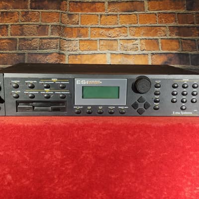 E-MU Systems ESI 4000 TURBO Rackmount 128-Voice Digital Sampler