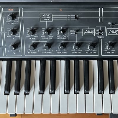 Yamaha CS-10 Monophonic Synthesizer 1977 - Black