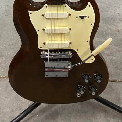 Gibson Melody Maker III 1966-1970 - Walnut - Comes with Original Case for sale