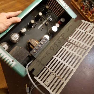 Operadio 1A30 Art Deco Theatre or PA Tube Amp 6L6 6J7 20 Watt 1947 - Wrinkled Green and Grey image 8