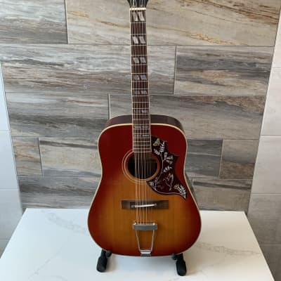 Lyle 12 outlet string guitar