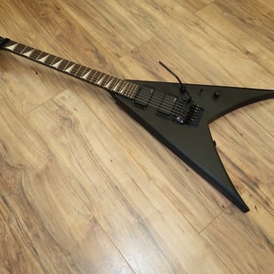 Jackson King V X Series 2023 - Black Satin | Reverb