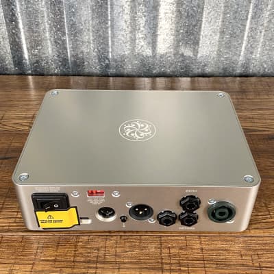 Darkglass E500 Exponent 500 Watt Bass Amplifier Head & DGMF Midi Footswitch Limited Bundle DGEXMI image 4