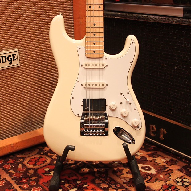 Vintage 1984 Fender Squier Japan Stratocaster Guitar w/ USA