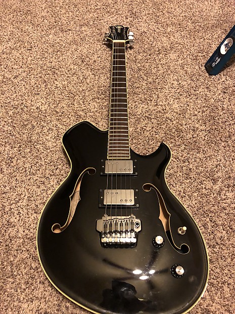 Yamaha CV820WB ( Wes Borland Signature) | Reverb